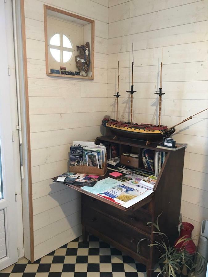 Chambre D'Hotes "Lumiere Du Cap" Vue Mer Barneville-Carteret Luaran gambar